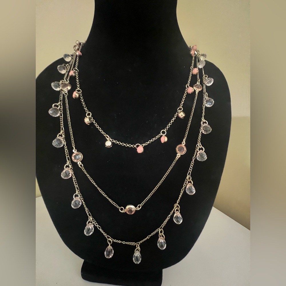 Elegant Pink and Gold Layered Necklace